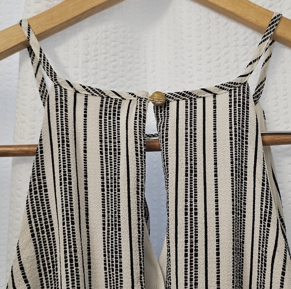 J Is For Justify Striped Halter Neck Romper Size M - Picture 4 of 5